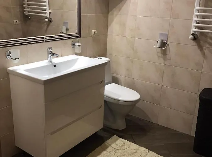 подобово, погодинно * Stryi